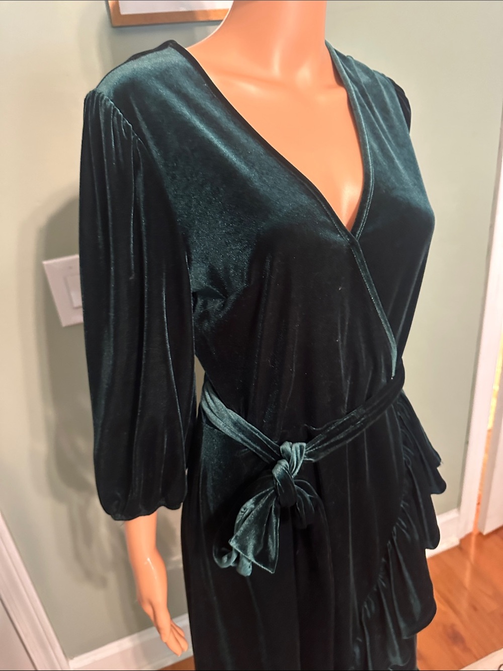 Cato Velvet Wrap Dress in Deep Green - Picture 6 of 8